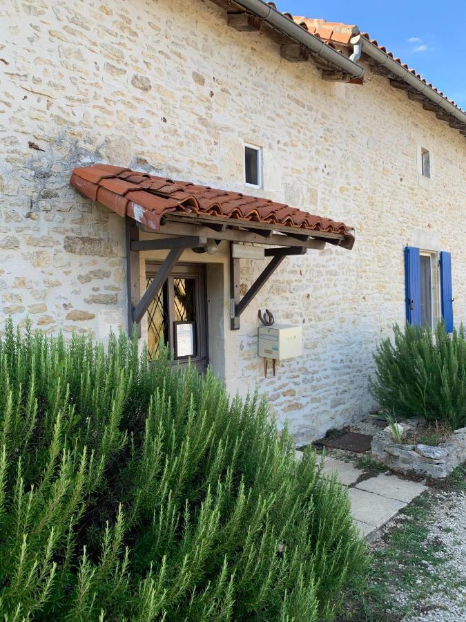 Mas De La Piniere Bed and Breakfast Mauprévoir Exteriör bild